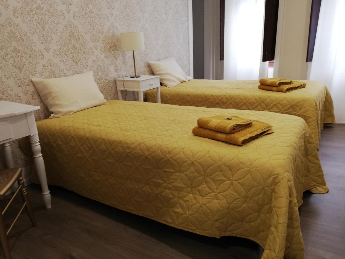 Mondalva Guesthouse Sao Pedro de Alva 外观 照片